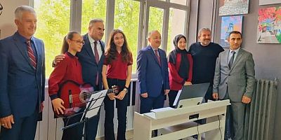 GÜZEL SANATLAR LİSESİ   RESİM SERGİSİ  YOĞUN İLGİ GÖRDÜ