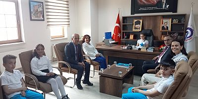 İLÇE MİLLİ EĞİTİM MÜDÜRLÜĞÜ KOLTUĞUNA KADER CARAN OTURDU