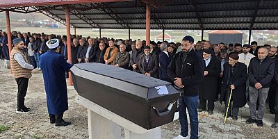 İMAM İÇİN EN ZOR CENAZE NAMAZI: BABASI VE AĞABEYİNİ GÖZYAŞLARIYLA UĞURLADI