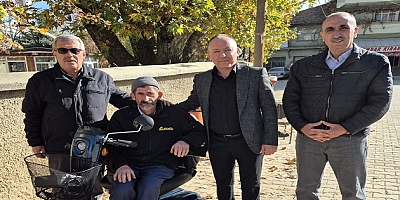 İYİ PARTİ’DEN ENGELLİ VATANDAŞLARA ANLAMLI DESTEK: AKÜLÜ SANDALYELER TESLİM EDİLDİ 