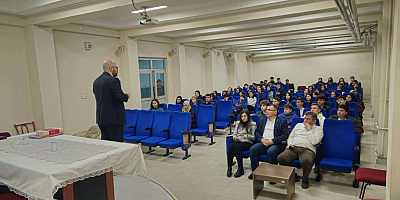 KARİYER GÜNLERİ’NDE HUKUK SÖYLEŞİSİ