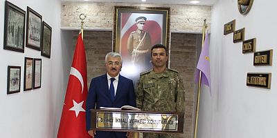 KAYMAKAM YİĞİT’TEN GARNİZON KOMUTANINA ZİYARET
