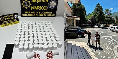 KONYA-AFYONKARAHİSAR YOLUNDA DENETİM: YOLCUNUN ÜZERİNDEN 5 BİN UYUŞTURUCU HAP ÇIKTI