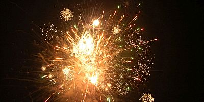 KONYA'DA HAVAİ FİŞEK VE YANICI MADDE SATIŞI YASAKLANDI