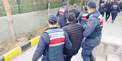 KONYA İL JANDARMA EKİPLERİ 438.508 ŞAHISI SORGULADI! ARANAN TOPLAM 232 ŞAHIS VE 16 ARAÇ YAKALANDI