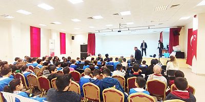 KOSKİ'DEN YUNAK'TA SU VERİMLİLİĞİ SEMİNERİ