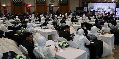 MALATYA’DA 2025 AİLE YILINDA 100 ÇİFT DÜZENLENEN NİKAH VE DÜĞÜN MERASİMİYLE DÜNYA EVİNE GİRDİ