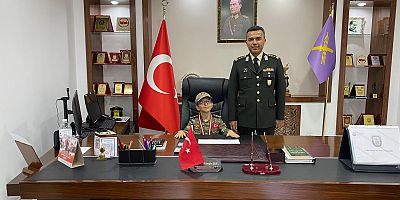 MİNİKLERDEN GARNİZON KOMUTANI’NA 23 NİSAN ZİYARETİ