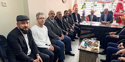 MUHARREM KARABACAK'TAN AKŞEHİR BERBERLER VE KUAFÖRLER ODASI’NA HAYIRLI OLSUN ZİYARETİ