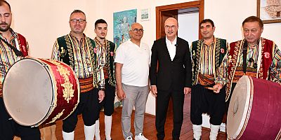 NASREDDİN HOCA ŞENLİĞİ DELLALLARIN DAVETİYLE START ALDI
