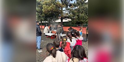 NİHAT DAYANIK İLKOKULUNDA AŞURE ETKİNLİĞİ DÜZENLENDİ