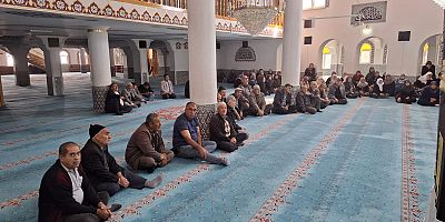 NURİ DOĞAN TURİZM, UMRE YOLCULARINI KUTSAL YOLCULUĞA HAZIRLADI