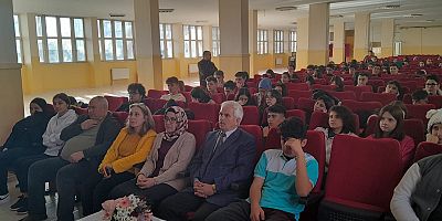 ÖĞRENCİLERE DİYABET EĞİTİMİ VERİLDİ 