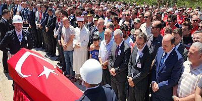 ŞEHİDİMİZ MUHARREM CAN SON YOLCULUĞUNA UĞURLANDI