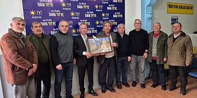 SEYYİD MAHMUD HAYRANİ DERNEĞİ'NDEN İYİ PARTİ'YE ZİYARET  