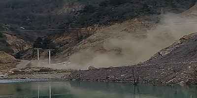 SULTAN DAĞLARI’NDA HEYELAN KORKUTTU: TAŞLAR YOLA YUVARLANDI 