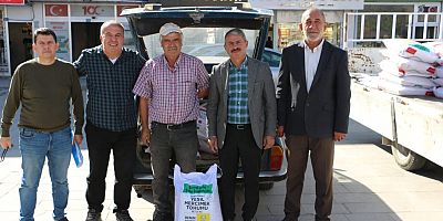 YUNAK BÖLGE ÇİFTÇİLERİNE TOHUM DESTEĞİ