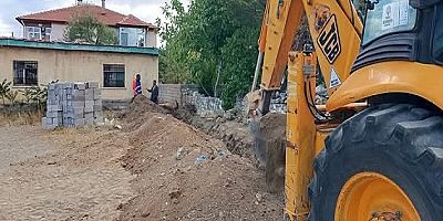 YUNAK FATİH MAHALLESİNDE TARİHİ DÖNÜŞÜM BAŞLADI 20 YILIN BİRİKMİŞ YÜKÜ  2 GÜNDE SİLİNDİ