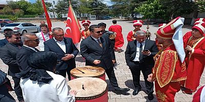 YUNAK’TA 19 MAYIS COŞKUSU: GENÇLİK BAYRAMI BÜYÜK KATILIMLA KUTLANDI
