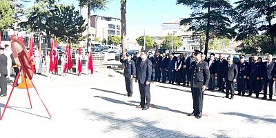 YUNAK'TA BÜYÜK ZAFERİN 103.YILI TÖRENLE KUTLANDI