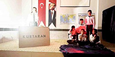 YUNAK'TA “ÇANAKKALE’NİN SON KAHRAMANLARI” ADLI OYUN SERGİLENDİ