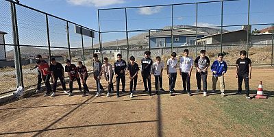 YUNAK'TA CUMHURİYET KOŞUSU