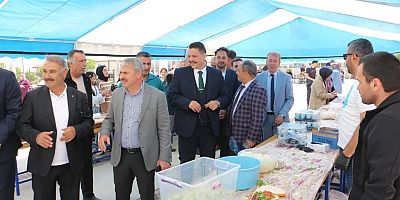 *YUNAK’TA İYİLİK SOFRASI:* ORHAN ERDEM İMAM HATİP ORTAOKULU’NDAN DEV KERMES