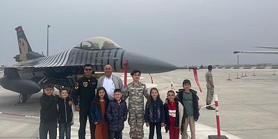 YUNAKLI MUHTAR BAYRAM ÖZTAŞ KÖY OKULU ÖĞRENCİLERİNİ UÇAKLAR VE GÖKYÜZÜYLE  BULUŞTURDU