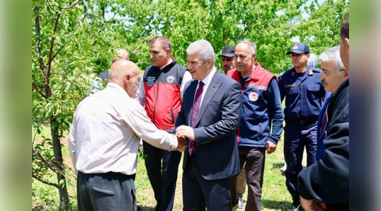 VALİ İBRAHİM AKIN AKŞEHİR’DE SEL VE DOLU FELAKETİNİN İZLERİNİ YERİNDE İNCELEDİ